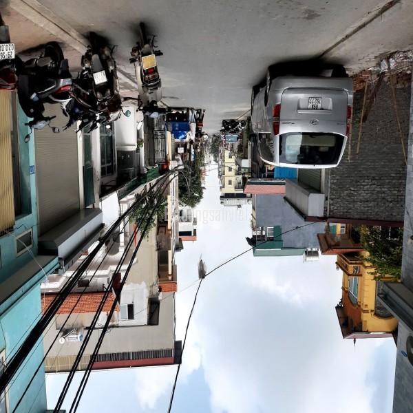 Chuyển nhượng 40m2 đất TĐC Trâu Quỳ, Gia Lâm. Đường 12m. Lh 0989894845.