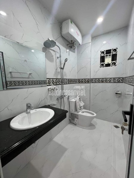 Cho thuê nhà mới, THANG MÁY, 234m2- 5T, Hàng Điếu, Hàng Da, Hàng Nón