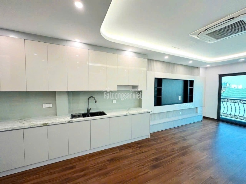 Bán nhà riêng gần Aeon mall Long Biên, ô tô vào nhà