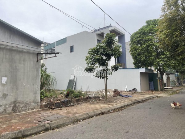 Chính chủ cần bán lô 92m2 full thổ cư tại Tân xã,xây trọ được ngay.giá 2,95 tỷ bao sổ