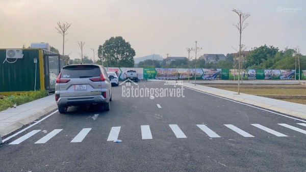 GẤP- Chính Chủ cần bán gấp lô đất 100m2 ngay mặt trục chính xã