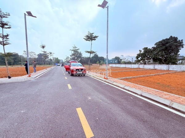 Chỉ 2 tỷ ,lô đất 100m full thổ ,tại thôn Cánh Chủ,cách Công nghệ Cao Hòa Lạc chỉ 500m