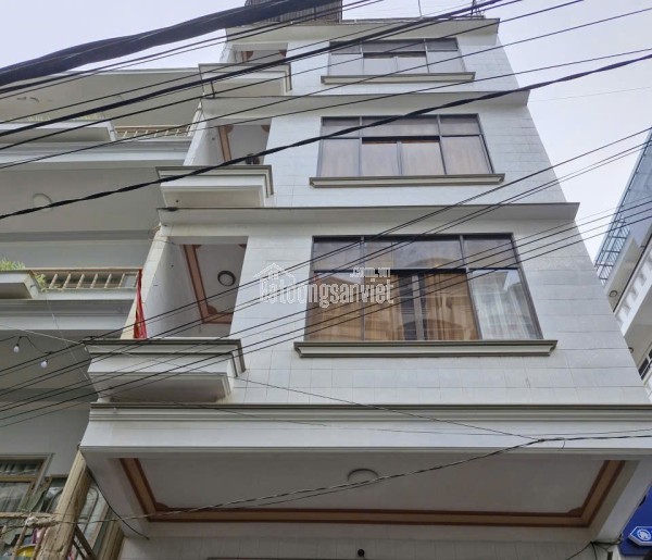 Cho thuê nhà mặt tiền Hùng Vương, Phường 9, Đà Lạt giá 60 triệu/tháng