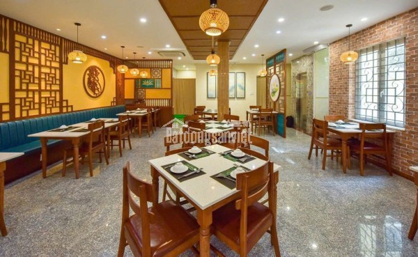 BÁN GẤP NHÀ HÀNG GÓC 2 MẶT TIỀN HUỲNH LAN KHANH, P.2, TÂN BÌNH