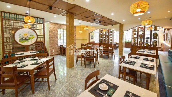 BÁN GẤP NHÀ HÀNG GÓC 2 MẶT TIỀN HUỲNH LAN KHANH, P.2, TÂN BÌNH