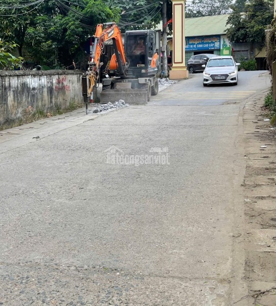 TRỤC CHÍNH ĐƯỜNG 21 100M FULL THỔ CƯ CÁCH NGÃ 4 HOÀ LẠC 2KM BÁN GẤP