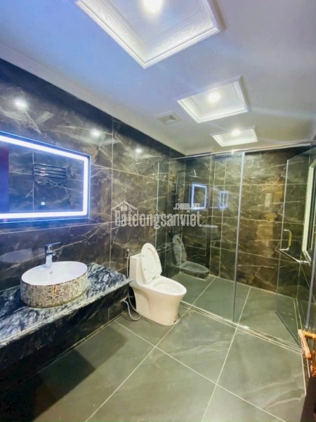 Cho thuê nhà, Kim Mã, Giảng Võ, Liễu Giai, Ba Đình, 207m2x 4T -46 tr