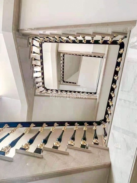 Cho thuê nhà, THANG MÁY, 101m2- 5T, Nguyễn Tuân, Vũ Trọng Phụng -22 tr