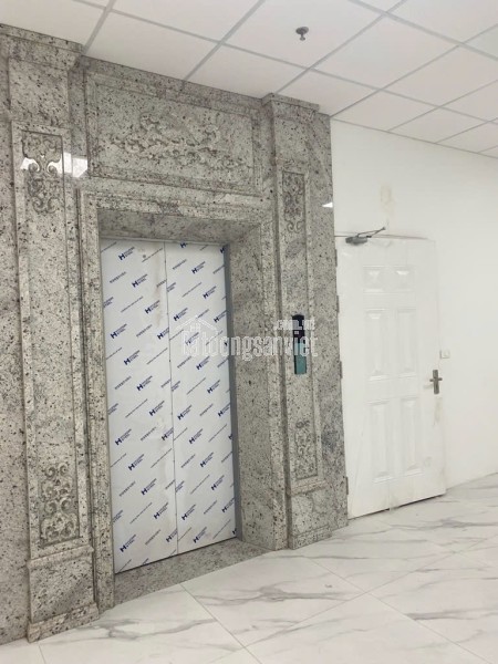 Cho thuê nhà, THANG MÁY, 101m2- 5T, Nguyễn Tuân, Vũ Trọng Phụng -22 tr