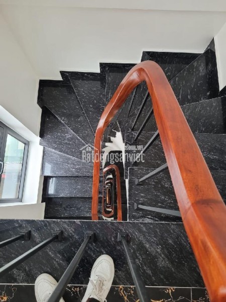 Tôi cho thuê nhà, 133m2- 7T, Linh Lang, Đào Tấn, Phan Kế Bính -75 tr