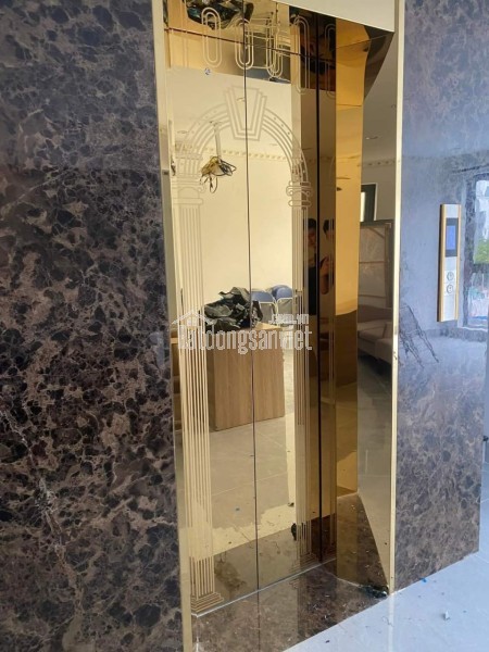 Cho thuê nhà, Trần Nhân Tông, Mai Hắc Đế, THANG MÁY; 132m2* 5T -36 tr