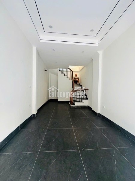 🔥 NHÀ ĐẸP 7 TẦNG 48M2 THẠCH BÀN – GARA Ô TÔ, THANG MÁY, FULL NỘI THẤT NHẬP KHẨU – 11,3 TỶ 🔥