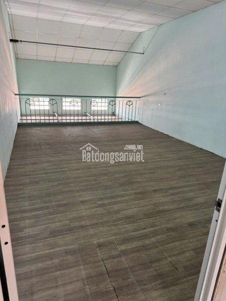 Cho thuê nhà tầng trên trung tâm Quận 5 – ngay chợ Xã Tây, tiện ở lâu dài