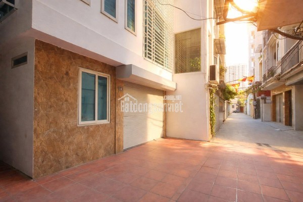 LẠC LONG QUÂN – 80M² – 2 MẶT NGÕ – MT 5.5M – CHẠM HỒ TÂY TRONG 1 PHÚT – SUẤT ĐẤT ĐẸP, GIÁ VÀO CỬA