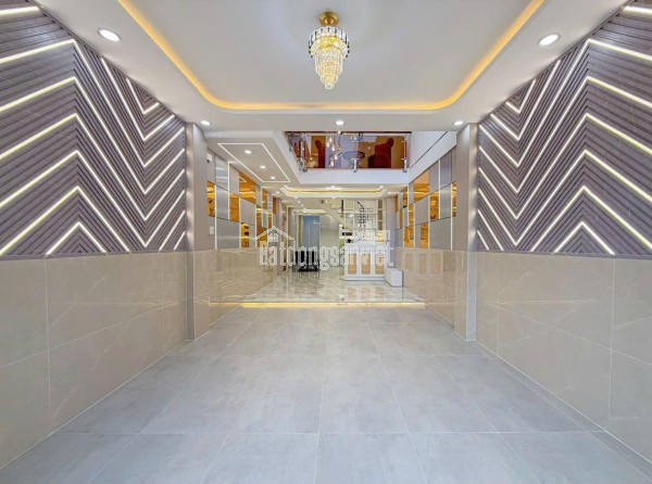 Đất nền Đào Sư Tích, 108m2, giá 6.85 tỷ, sổ riêng, xây dựng tự do
