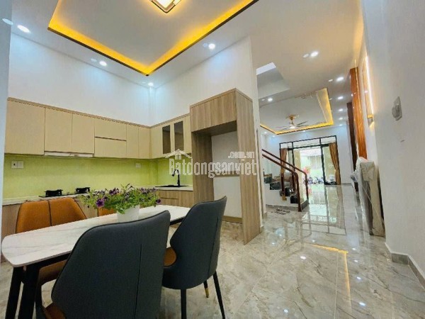 NHÀ PHỐ QUẬN 7 - 5x22M - FULL NỘI THẤT CAO CẤP