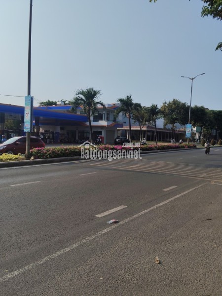 vBán đất MT 2 Tháng 9 Hải Châu 70m2 giá 7.6 tỷ trục 2 làn kinh doanh tốt