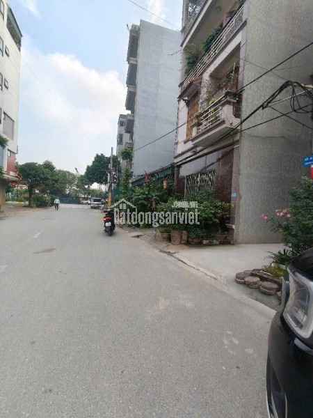 🏡 NHÀ ĐẸP 5 TẦNG – FULL NỘI THẤT – THẠCH BÀN – GIÁ 6,7 TỶ 🏡

Cơ hội sở hữu căn nhà đẹp, thiết kế
