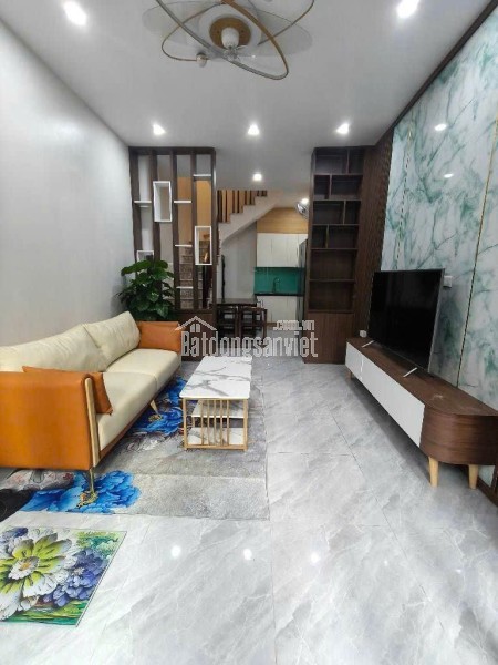 🏡 NHÀ ĐẸP 5 TẦNG – FULL NỘI THẤT – THẠCH BÀN – GIÁ 6,7 TỶ 🏡

Cơ hội sở hữu căn nhà đẹp, thiết kế