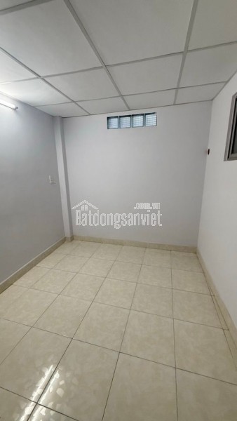 NGAY TRUNG TÂM - BÌNH TÂN- CÂY XĂNG THANH NGA- CHỢ LÊ VĂN QUỚI- NGÃ TƯ BỐN XÃ.