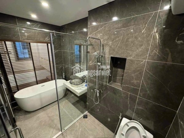Đẩng cấp Mặt phố Hoàng Như Tiếp,85M,8 tầng,KD dòng tiền,ô tô tránh,vỉa hè,hơn 40 tỷ