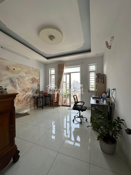 NHÀ ĐẸP 3TẦNG-53 m2-HẺM 6m-THẠNH XUÂN-Q12-NHỈNH 5TỶ