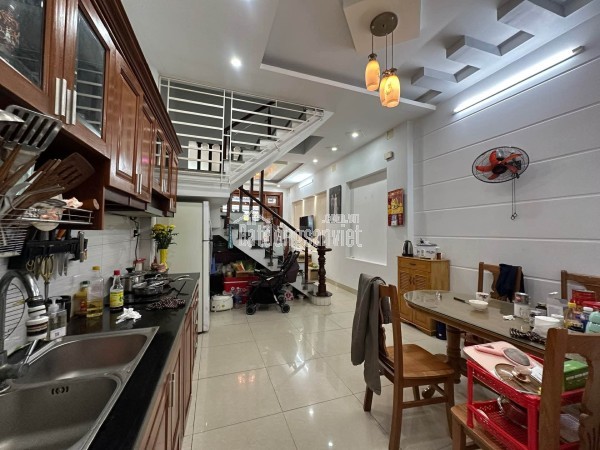 NHÀ ĐẸP 3TẦNG-53 m2-HẺM 6m-THẠNH XUÂN-Q12-NHỈNH 5TỶ