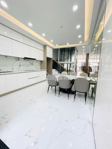 Bán nhà mặt tiền ParcMall Quận 8, Tạ Quang Bửu 4x20 chỉ 10 tỷ nhỉnh - 0931172218