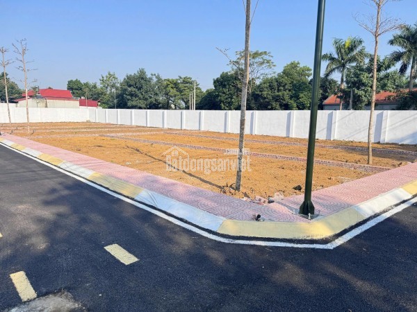 Duy nhất lô đất 100m , tại Tân Xã , giá 2 tỷ/lô