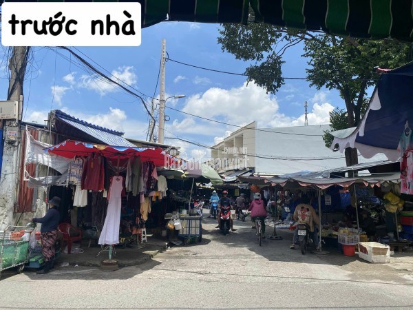 Chính chủ bán nhà 2 MT sát chợ, Dòng tiền 18 triệu/ tháng , P. Bình Hưng Hòa A, Q. Bình Tân