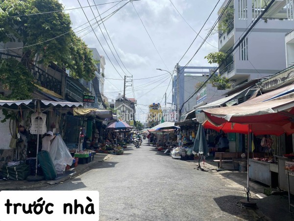 Chính chủ bán nhà 2 MT sát chợ, Dòng tiền 18 triệu/ tháng , P. Bình Hưng Hòa A, Q. Bình Tân
