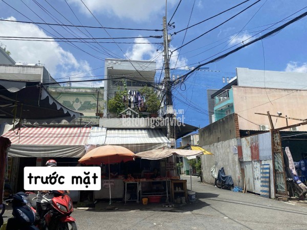 Chính chủ bán nhà 2 MT sát chợ, Dòng tiền 18 triệu/ tháng , P. Bình Hưng Hòa A, Q. Bình Tân