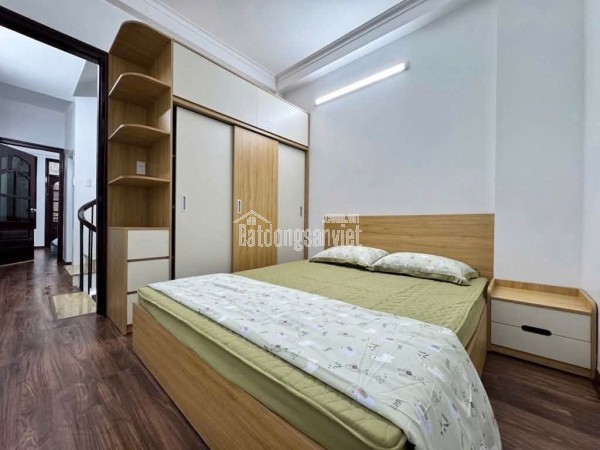 🔥 NHÀ ĐẸP TRUNG TÂM THẠCH BÀN 42M2 – THANG MÁY – GARA Ô TÔ – GẦN HỒ ĐIỀU HOÀ 🔥