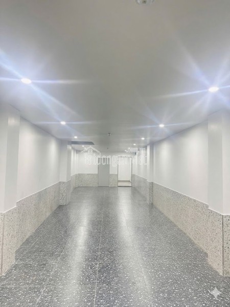 Bán CHDV Quan Nhân gần ôtô, 110m2 - 7T - thang máy, full nội thất mới xịn xò, doanh thu 1.8