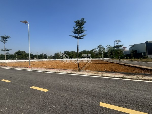 💥 CHÍNH CHỦ BÁN LÔ GÓC PHÚ CÁT – TRUNG TÂM Hòa Lạc!