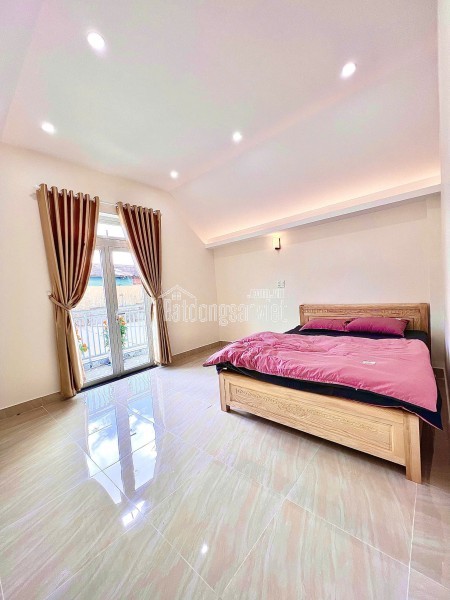 Cho thuê nhà nguyên căn 6 phòng Hoàng Hoa Thám, phường 10, Đà Lạt