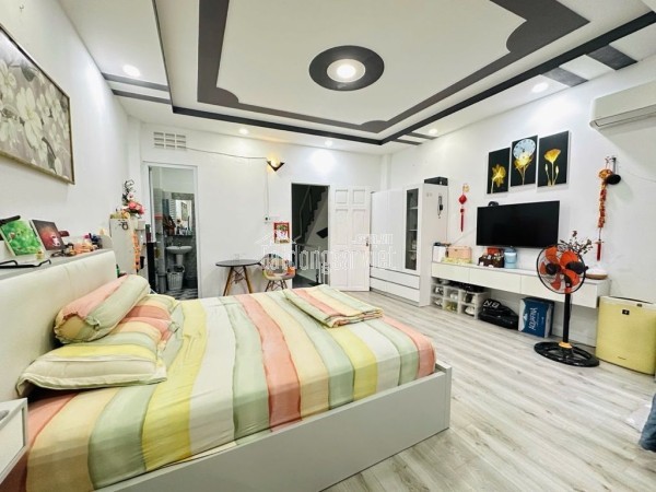 Nhà đẹp 5 tầng Trương Đình Hội 5x16 Tặng nội thất 3 tỷ  - 0931172218