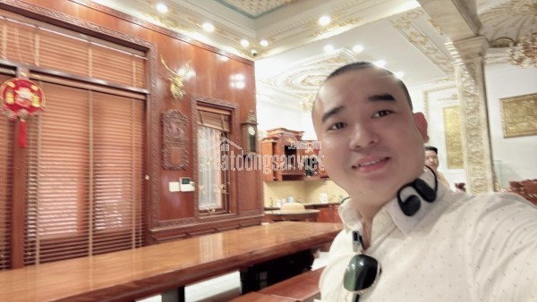 BIỆT THỰ CHDV CAO CẤP,  GẦN BỜ KÊNH THAM LƯƠNG, DT 320M2, 4 TẦNG GIÁ 39 TỶ.