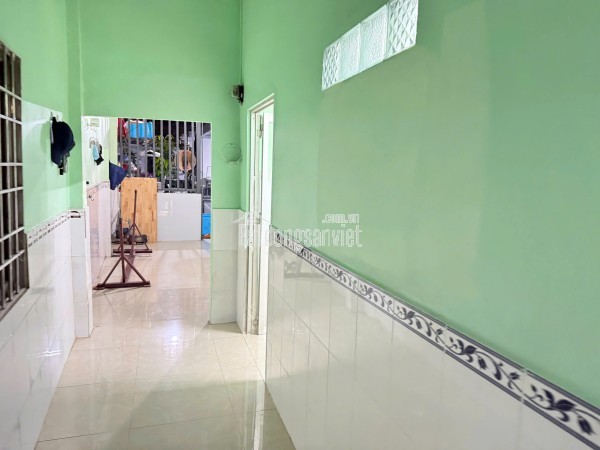 BÁN NHÀ MẶT TIỀN QUỐC LỘ 1A – GIÁ CHỈ 2,5 TỶ (CỰC HIẾM)