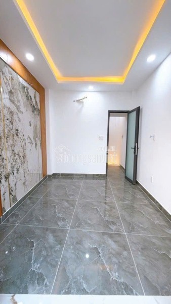 ĐOÀN VĂN BƠ – NHÀ 3 TẦNG NHỎ XINH – XÁCH VALI VÀO Ở NGAY💰 Giá chính chủ: 3.5 TỶ – bớt Lộc Cách