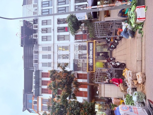 Tìm nhà  ở kết hợp kinh doanh Sài đồng 23 tỷ 80m vỉa hè ô tô