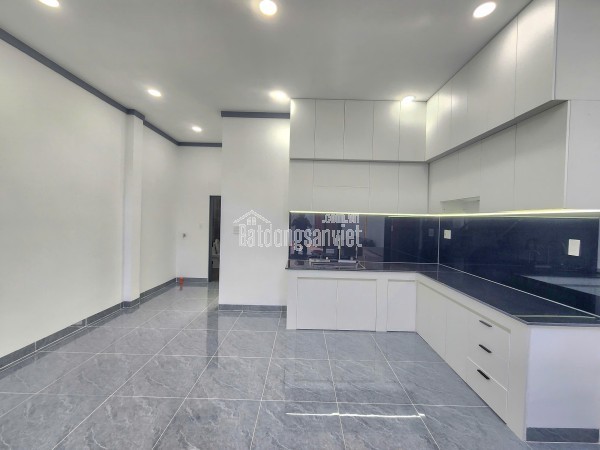 MẶT TIỀN BÊ TÔNG, CHỈ 216Tr/m , GẦN THCS LÊ A, KCN LONG KHÁNH, P. BÌNH LỘC, ĐN.