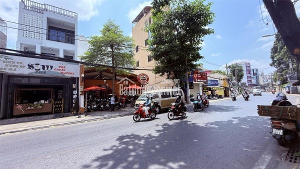 NGAY DƯƠNG QUẢNG HÀM, CHỈ NHỈNH NHẸ 100 TRIỆU/M2, HẺM XE TẢI TRÁNH, DT 1000M2.