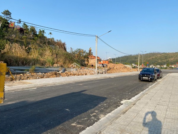 BÁN NHÀ 3 TẦNG – VỊ TRÍ ĐẸP PHỐ PHAN KẾ BÍNH, CAM ĐƯỜNG, TỈNH LÀO CAI – GIÁ TỐT CHỈ 3,9 TỶ