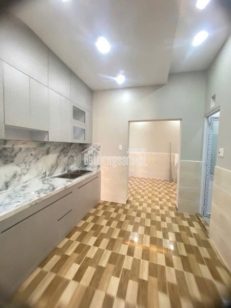 Quận 7 – Lâm Văn Bền – Hẻm xe hơi vào tận nhà – Nhà 4 tầng – 5x20m - 12Tỷ Nhỉnh