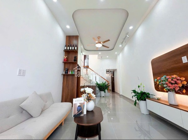 Quận 7 – Lâm Văn Bền – Hẻm xe hơi vào tận nhà – Nhà 4 tầng – 5x20m - 12Tỷ Nhỉnh