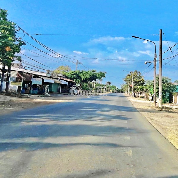 ĐẤT NỀN MT ĐƯỜNG NHỰA, CHỈ 380Tr! NGAY CHỢ VÀ KCN LONG KHÁNH. ĐỒNG NAI