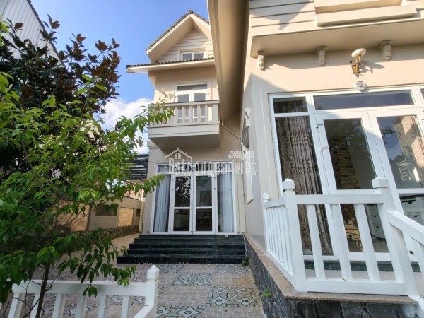 Cho thuê khách sạn 11 phòng La Sơn Phu Tử  phường 6 Đà Lạt