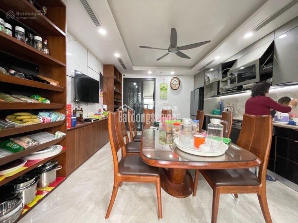 Bán tập thể Quỳnh Mai 48m 2 ngủ đủ công năng chỉ 2,1x tỷ Sđcc