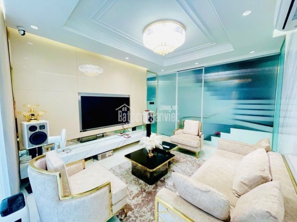 Bán nhà mặt tiền 5 tầng xe hơi Âu Dương Lân ngay chợ Rạch Ông 9 tỷ nhỉnh - 0931172218